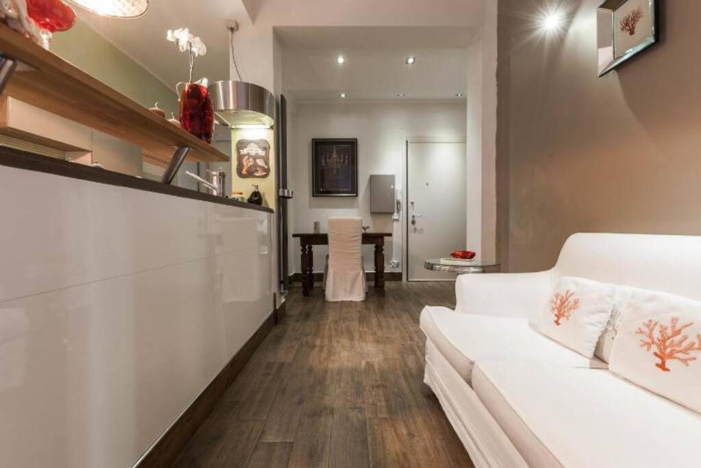 Апартаменты Lily'S - Near Harbor And Downtown With Terrace - Italy Flat Vacation Генуя Экстерьер фото