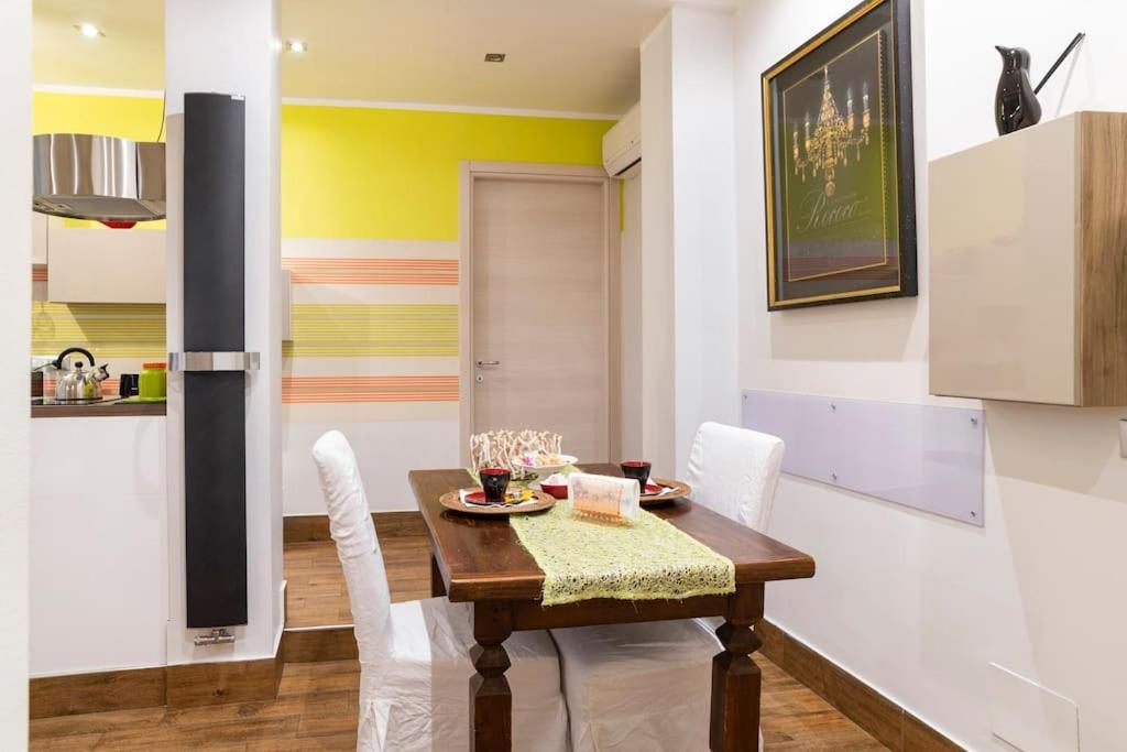 Апартаменты Lily'S - Near Harbor And Downtown With Terrace - Italy Flat Vacation Генуя Экстерьер фото