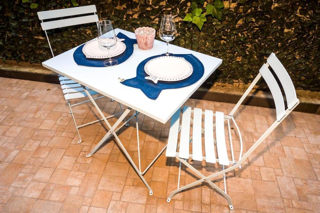 Апартаменты Lily'S - Near Harbor And Downtown With Terrace - Italy Flat Vacation Генуя Экстерьер фото